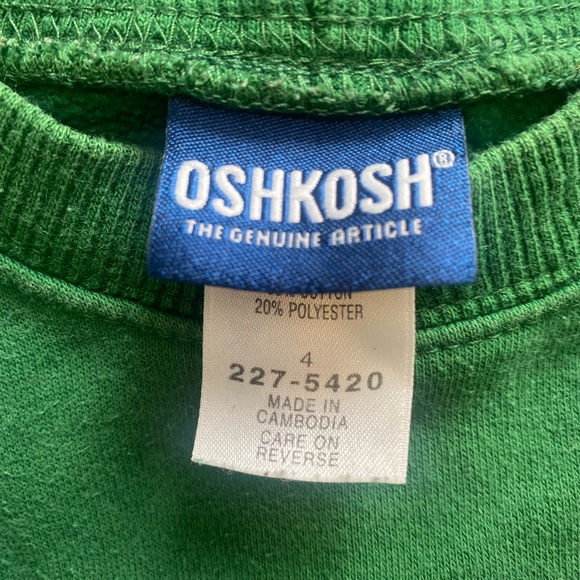 Oshkosh boys green sweatshirt - Picture 2 of 2